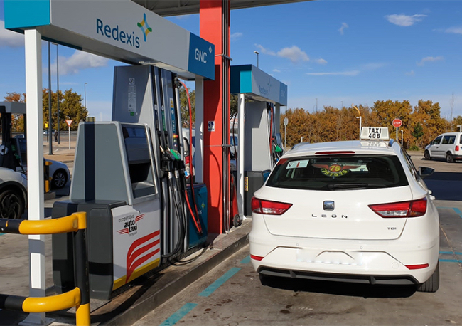Foto Redexis inaugura la nueva estación de Gas Natural en Zaragoza realizada por Gas&Go.